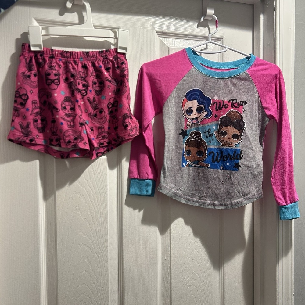 L.O.L. Surprise! Girls Size 8   2  Piece Pajama Set – Long Sleeve Graphics